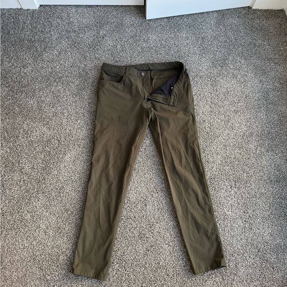 lululemon athletica Other - Men’s ABC Slim-Fit 5 Pocket Pant Warpstreme (Gator Green)